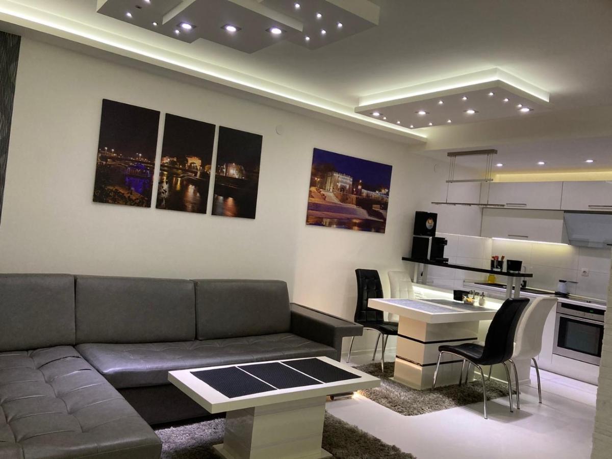 Grey Apartment Ниш Екстер'єр фото