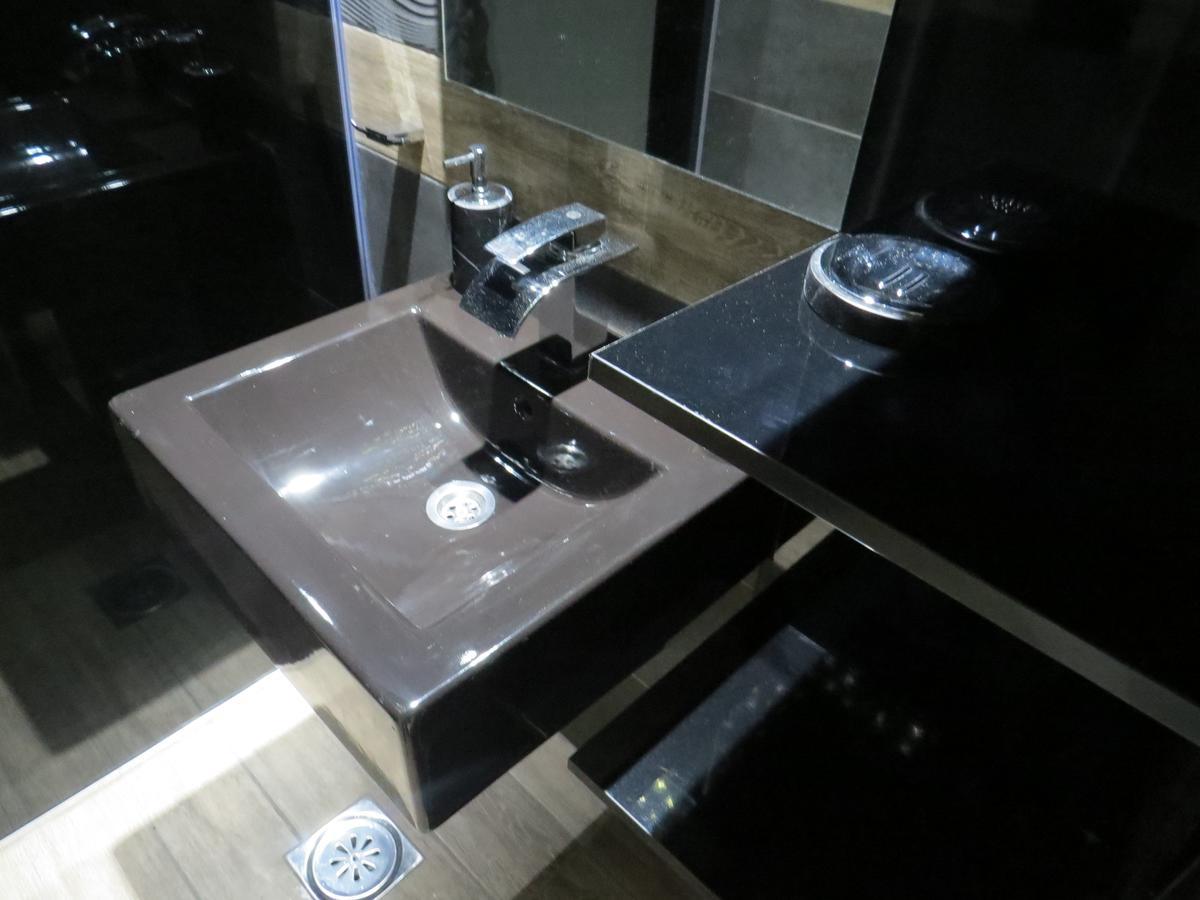 Grey Apartment Ниш Екстер'єр фото