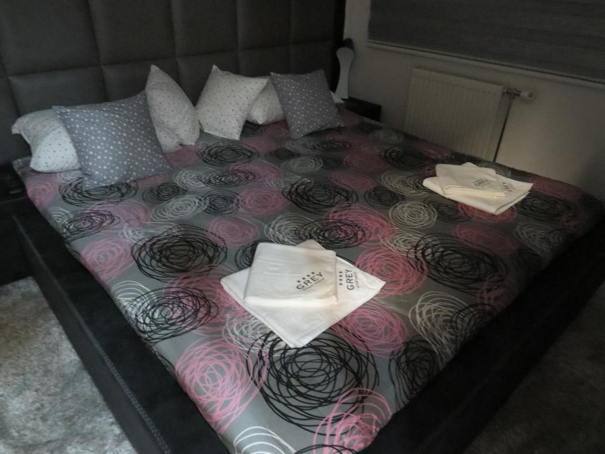 Grey Apartment Ниш Екстер'єр фото